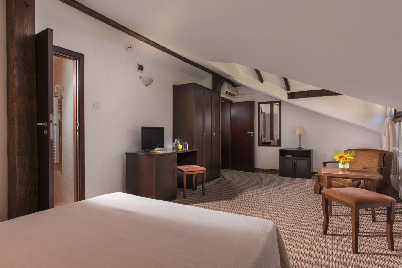 Family Hotel Bile Beli Osum Luaran gambar